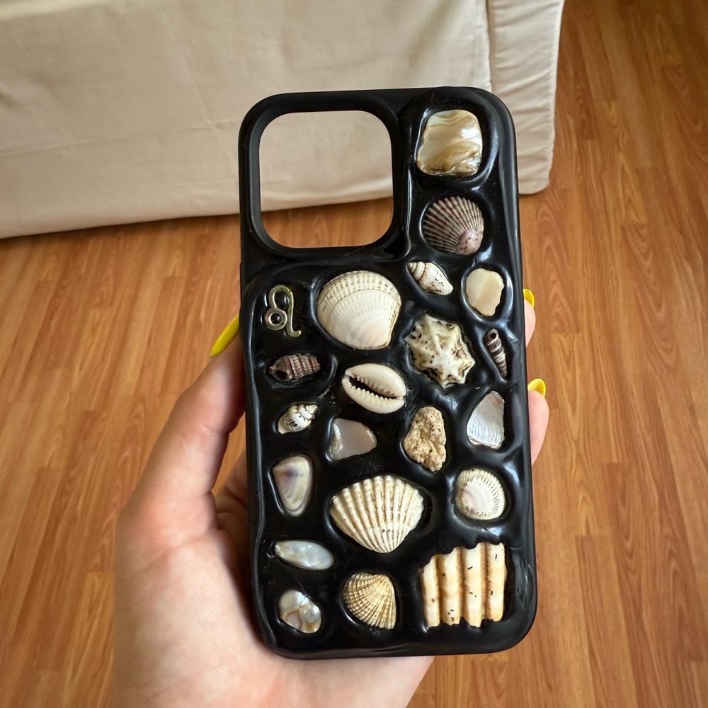 Memor Nautilus Shell Case iPhone 13 Pro Leo